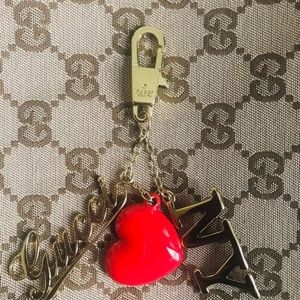 GUCCI NY Gold Red Heart Keychain Bag Charm ❤ New